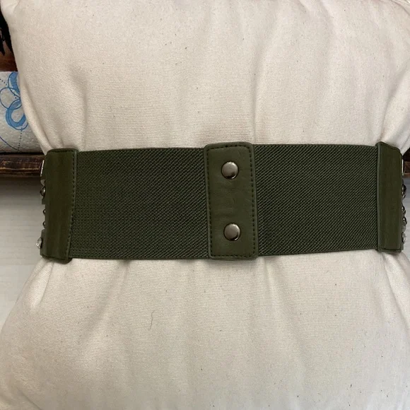 BEAUTIFUL BELT STUDDED EMBELLISHED DETAILS - Picture 3 of 14